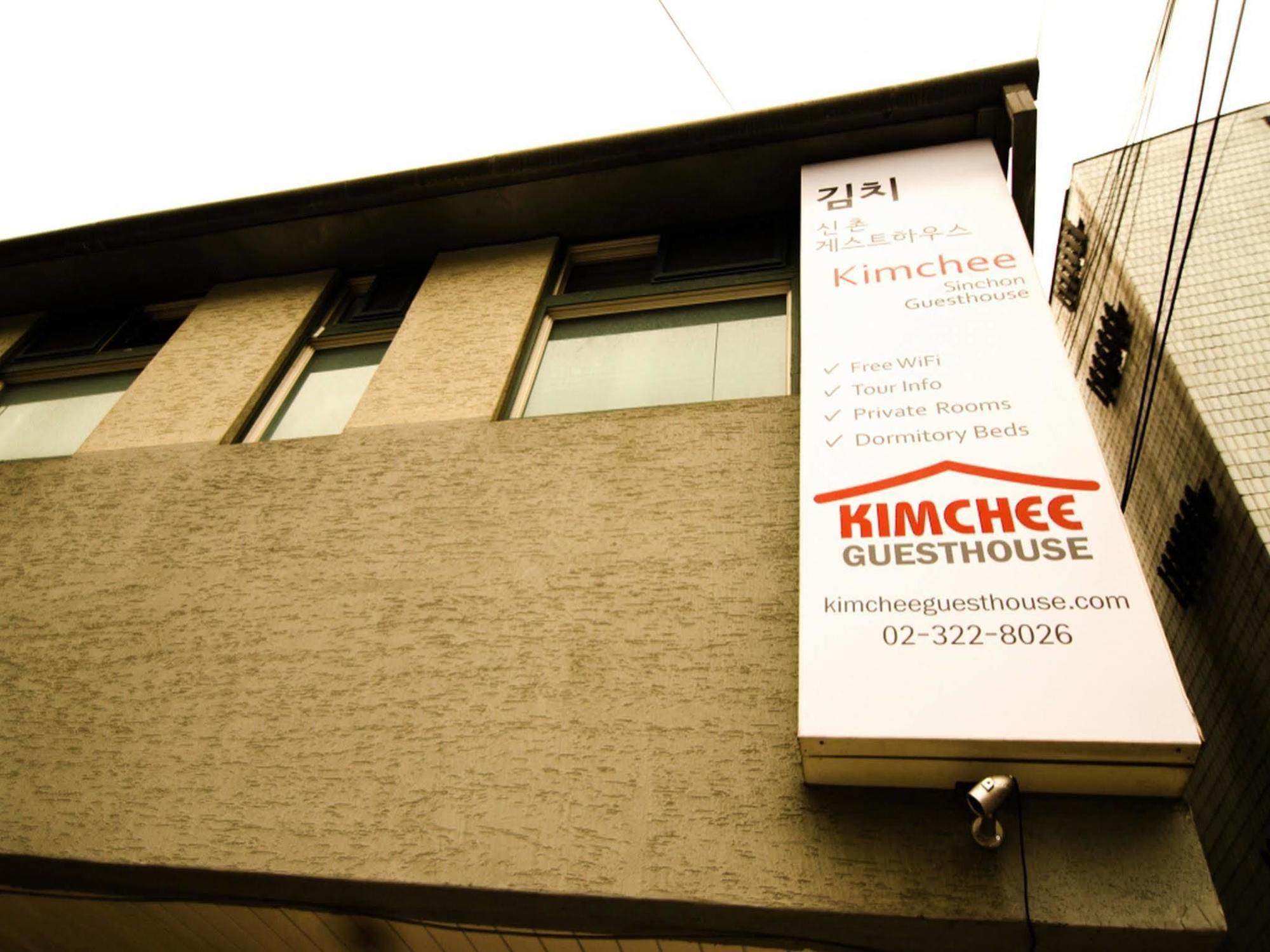 Kimchee Sinchon Guesthouse Сеул Екстериор снимка